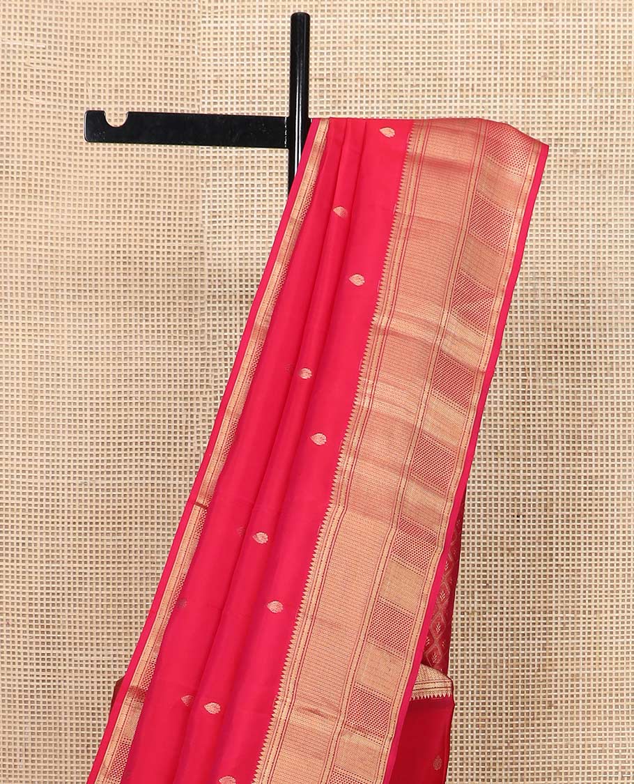 Pink zari buttas Vasundhara silk mix saree, zari border of thilakam mokku, banaras, then kuli kann, vanki, and ara maadam designs, and jaal pallu