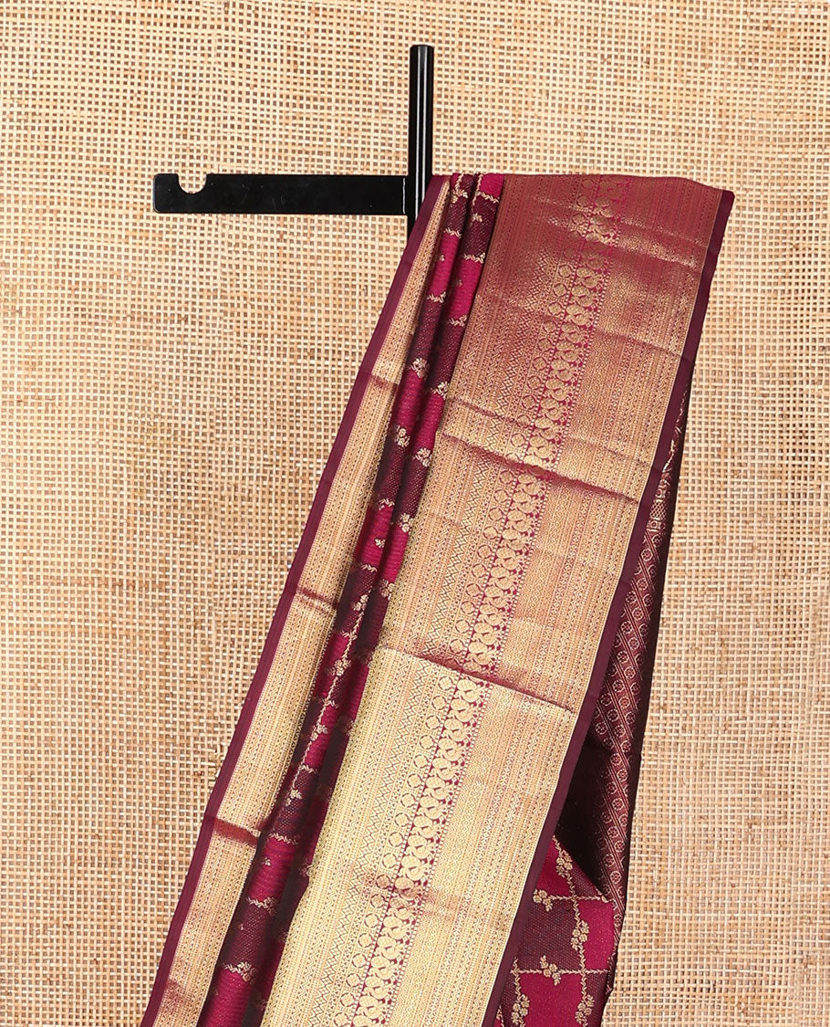 Red rangkat jacquard Kanchipuram wedding silk saree, zari border of manga, rettai neli, kuyil kann, laddu kamalam, mayil, diamond, and cross neli, and kamalam steeped pallu