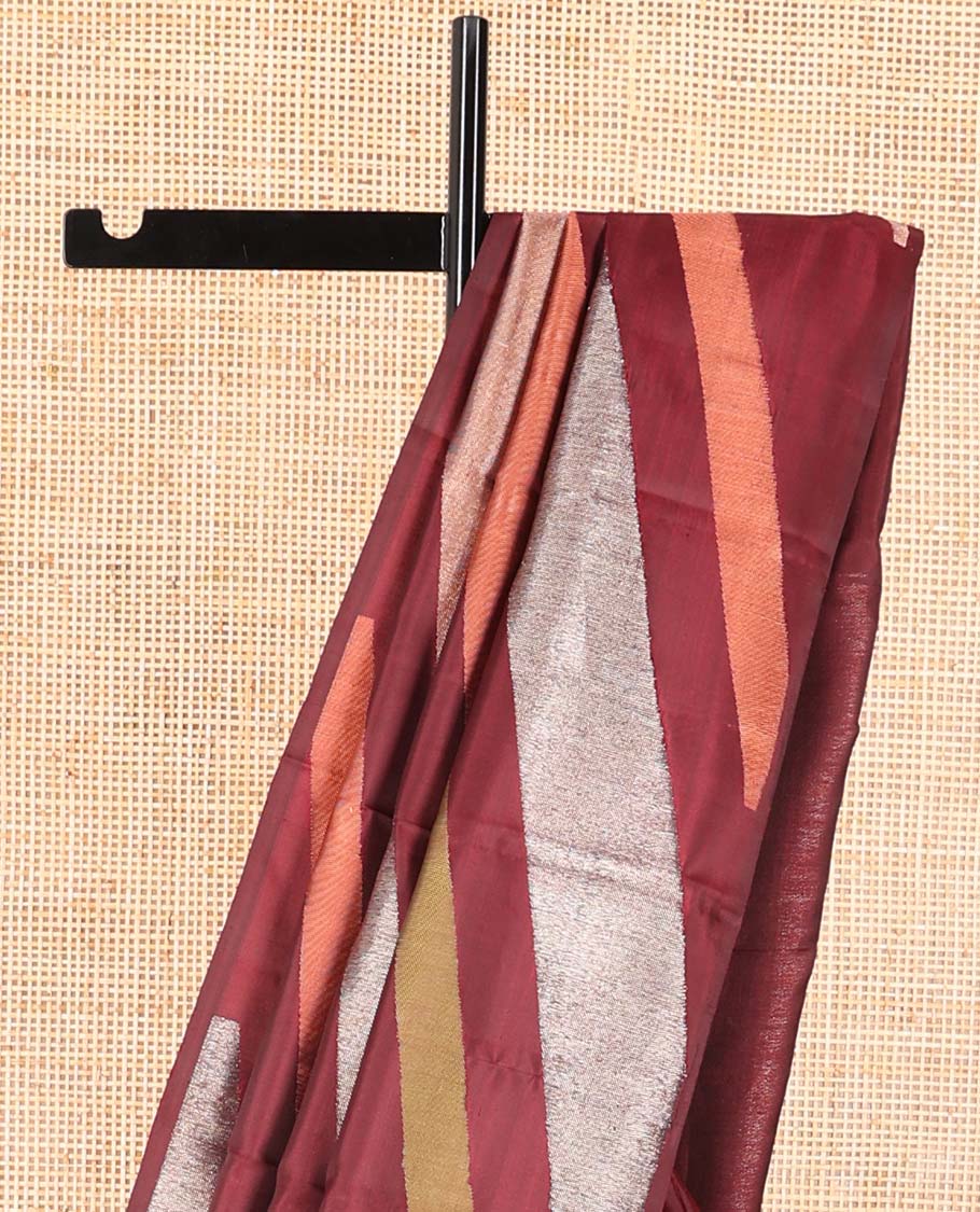 Borderless maroon striped kanchipuram designer silk saree with zari design pallu