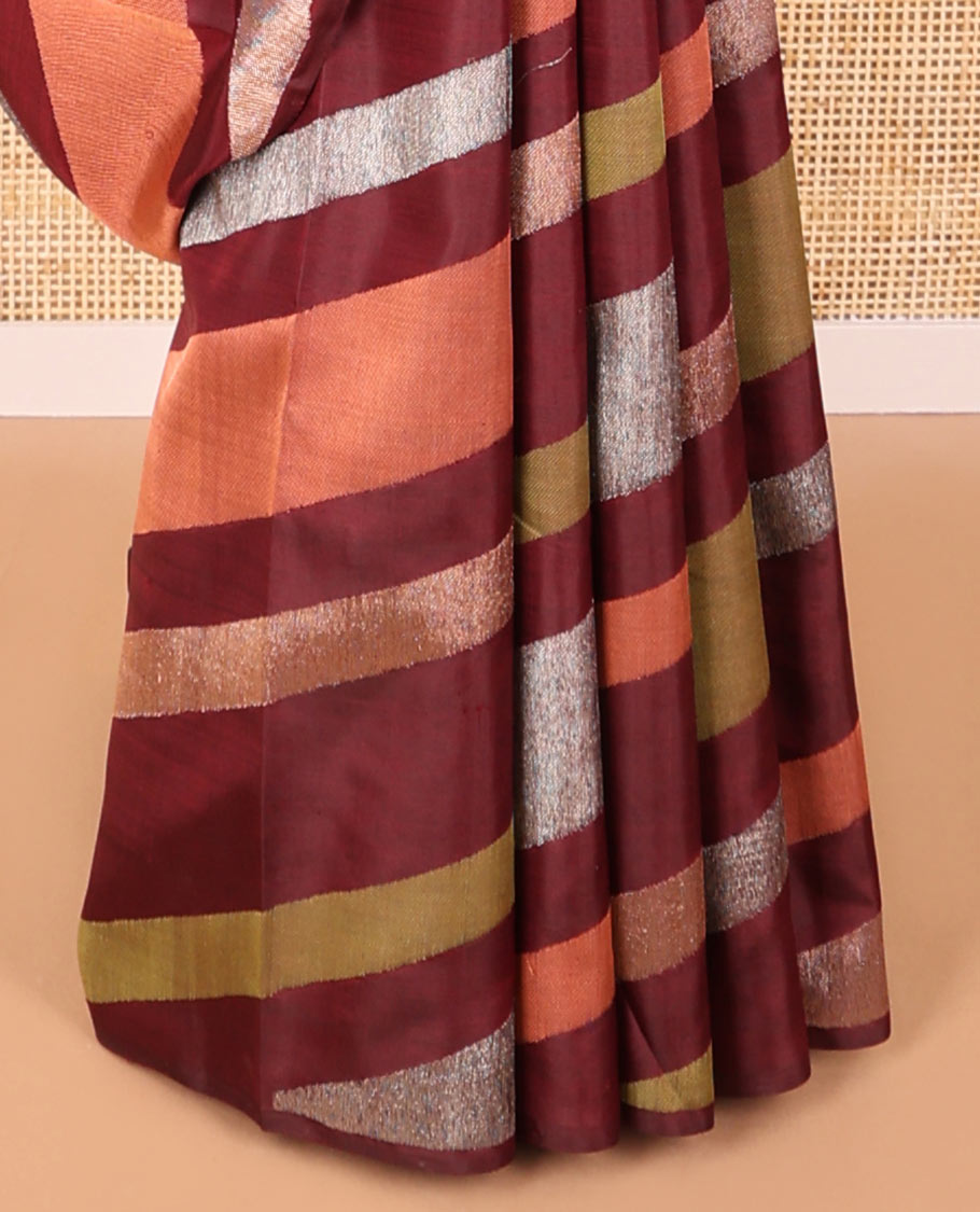 Borderless maroon striped kanchipuram designer silk saree with zari design pallu
