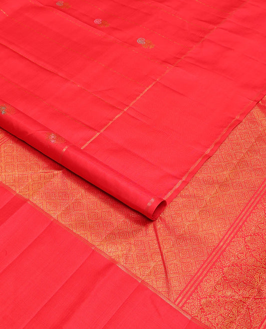 Borderless red kanchipuram silk saree with zari designs, zari-rich jaal pallu