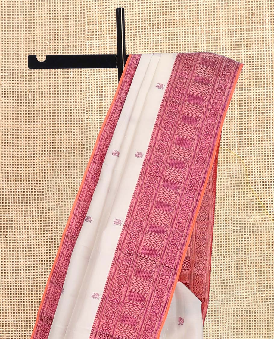 White Kanchipuram Silk Saree, Mesmerized with Mayil-Thread Buttas, Complemented by a Contrast Traditional Thread Woven Border, Jaal Pallu, and a Contrast Blouse
