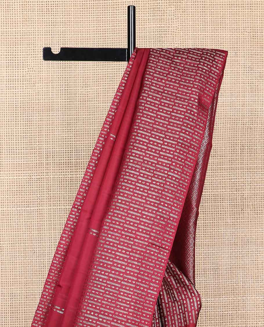 Red buttas kancheepuram silk saree with self zari design border & argyle design pallu