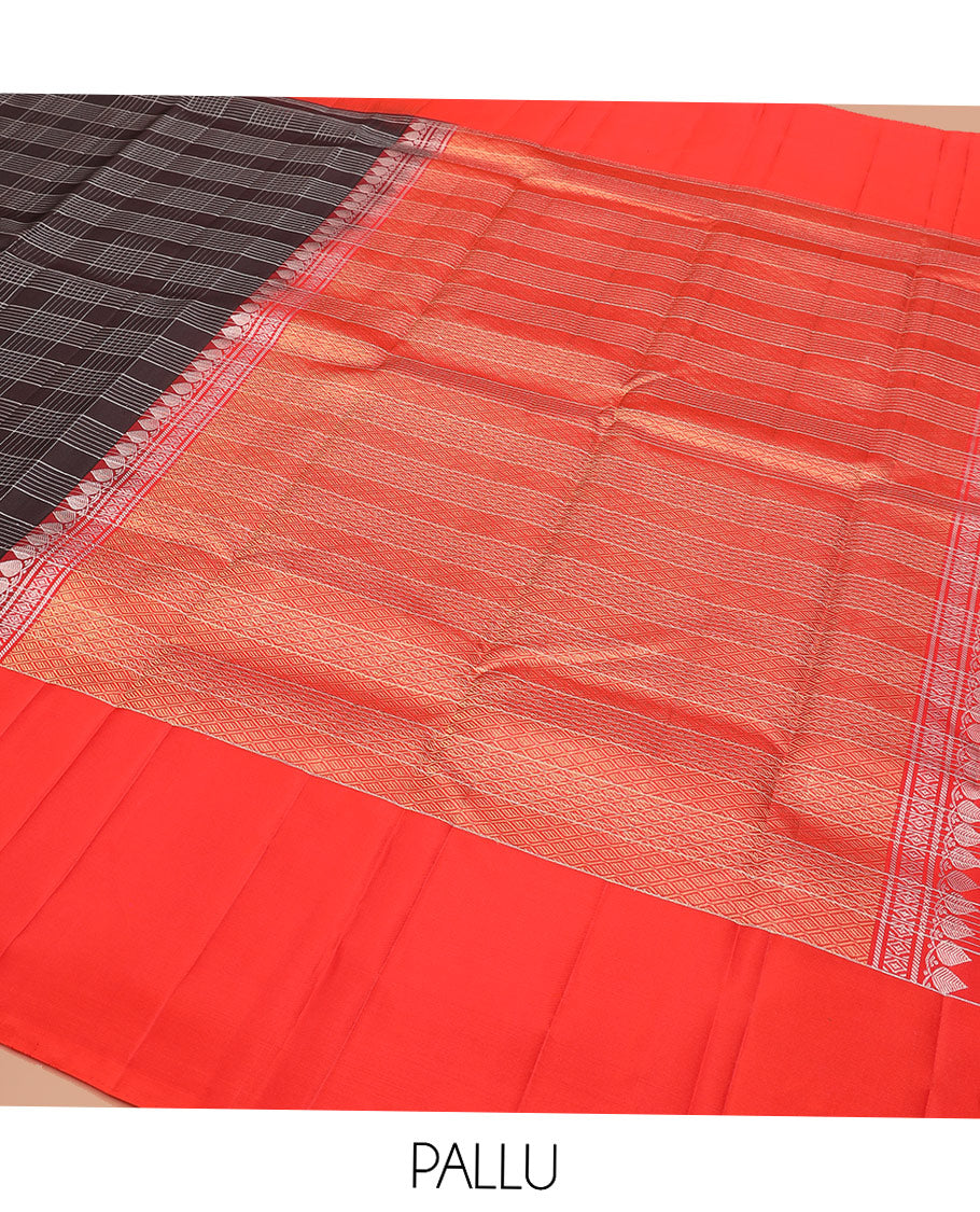 Brown Kanchipuram Silk Saree Decked Up with Checks All Over Its Body, Complemented by a Contrast Border of Kuthirai and Yaanai Designs, Gleaming Pallu of Jaal Designs, and Paired with a Contrast Blouse