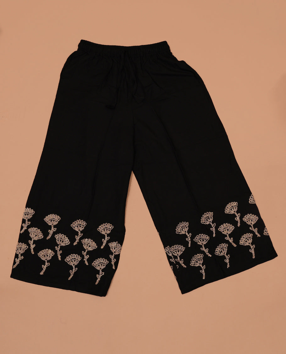 Black floral motifs thread coding embroidered rayon palazzo pants
