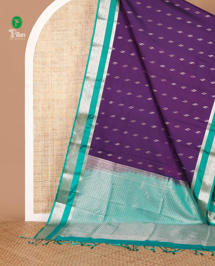 Violet zari butta semi soft silk saree with rettai pettu, diamond border grand pallu along with plain blouse