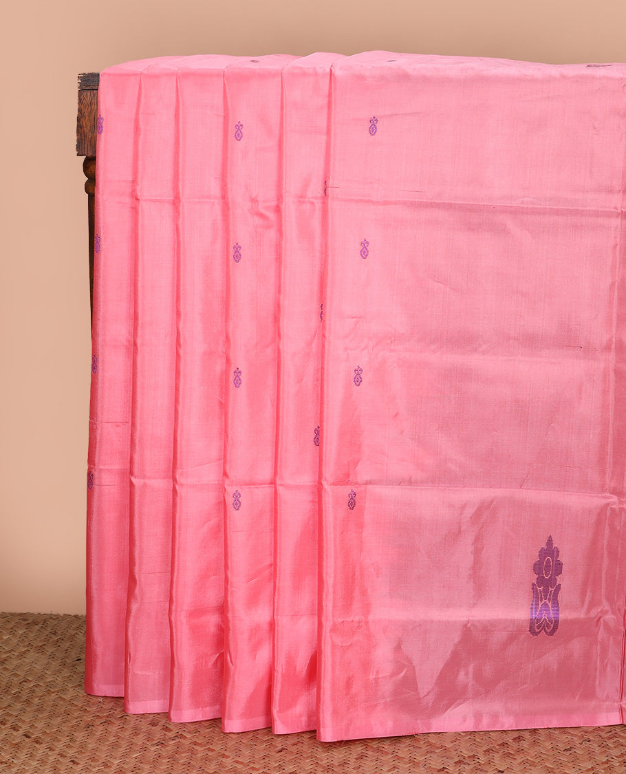 Borderless pink buttas Banana pith saree, contrast pallu of floral buttas