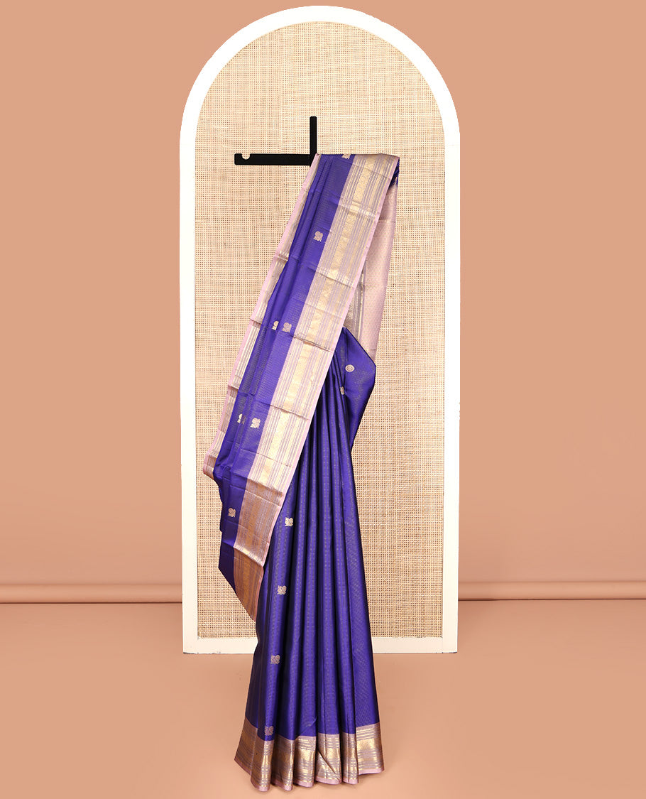 Blue Vasundhara Silk Saree, Ornamented With Vaira Oosi Stripes, Mayil and Chakram Buttas, Complemented by Contrast Border of Rekku, Mayil, Mayil Kann, and Ara Maadam Designs, Grand Pallu and Paired with a Contrast Blouse