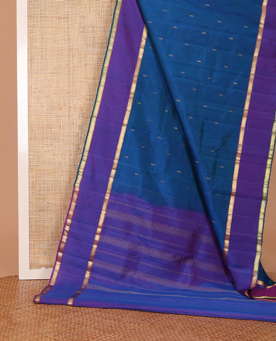 Blue zari buttas Kanchipuram silk saree, contrast rettai pettu zari border of muthu designs, and zari design pallu
