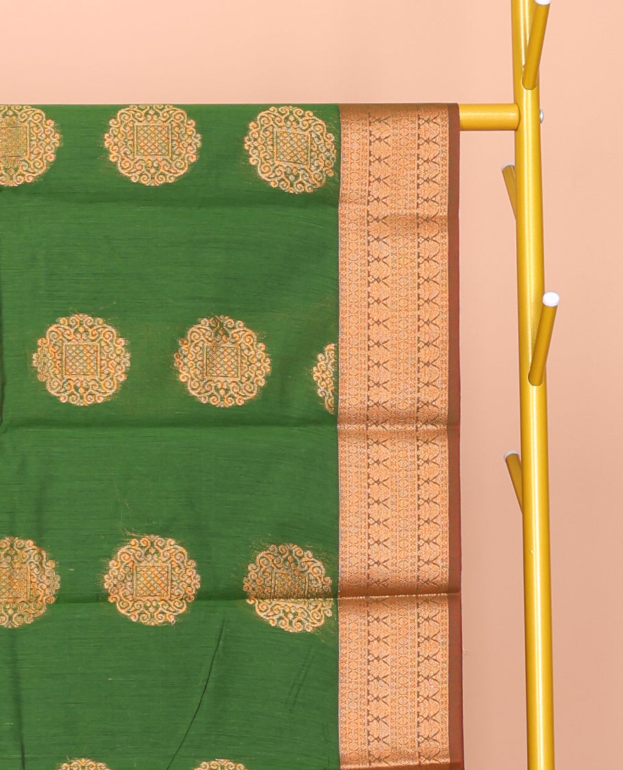 Green Semi-Silk Cotton Saree, Embellished with Zari Buttas All Over Its Body, Complemented by a Contrast Traditional Zari Design Border, Grand Jaal Pallu, and Paired with a Contrast Blouse