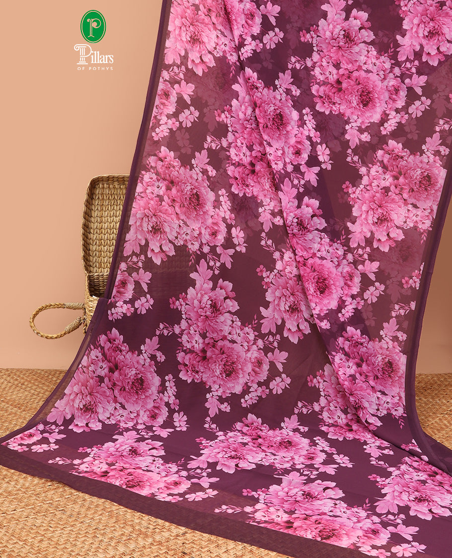 Borderless magenta digital floral print georgette saree with self pallu