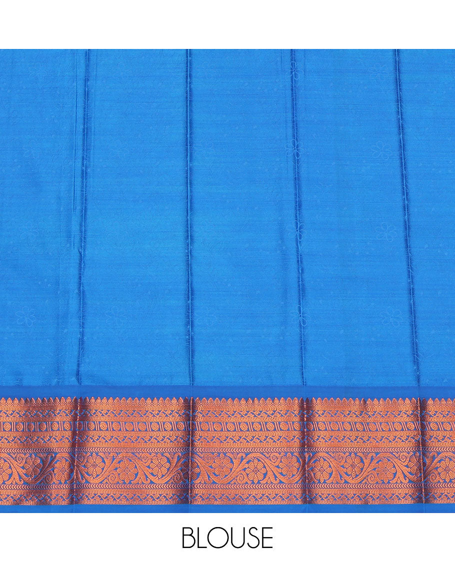 Green Budget Silk Saree, Delicately Woven with Jacquard Design, a Contrast Traditional Zari Border, Grand Pallu, and a Contrast Blouse