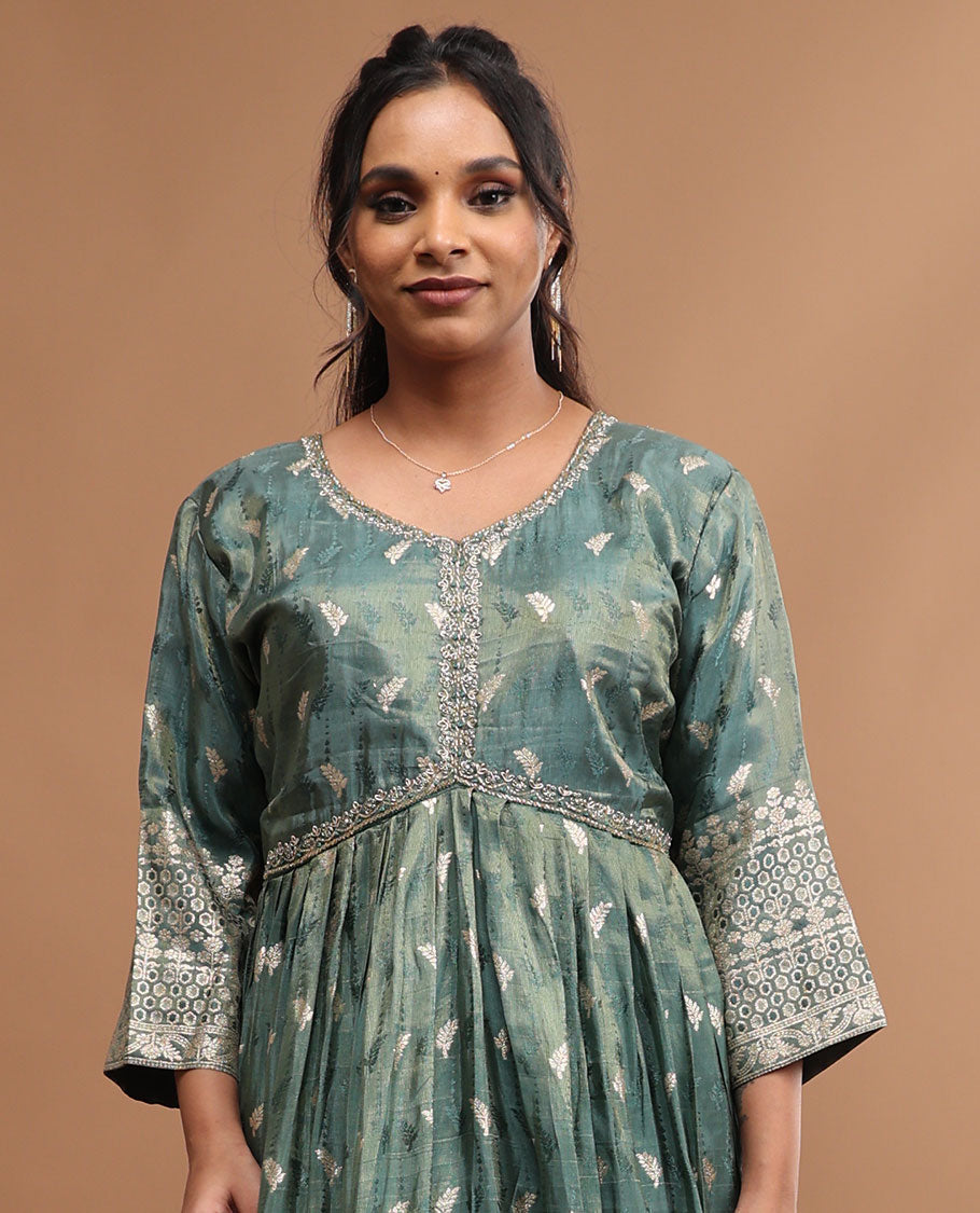 Green floral embroidered round neck, 3/4 th sleeve,below knee lenght top with straight pants & floral zari design dupatta