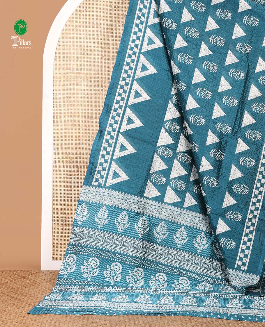 Blue batik-style triangle & floral printed litchi crushed saree,self-border,geometric print pallu & triangle motif printed blouse
