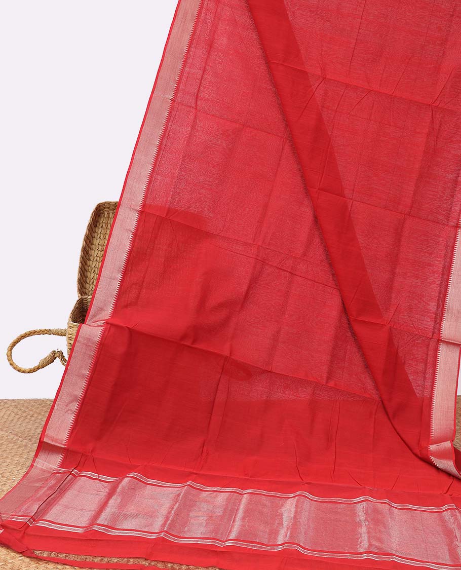 Red plain design mangalgiri cotton saree with self zari design border & striped zari design pallu