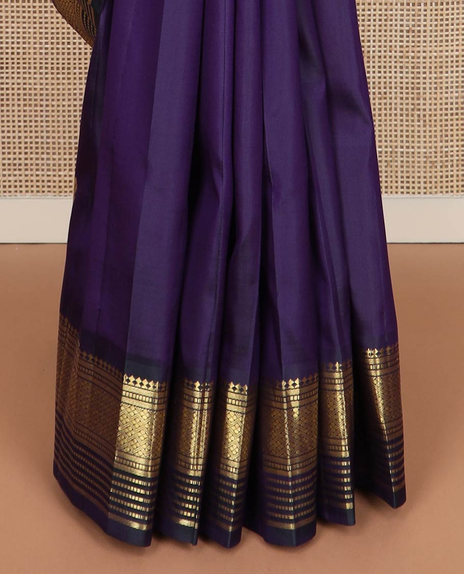 Blue zari buttas kanchipuram silk saree, one-sided zari border of panner sombu, banaras,muthu & jaal & zari design pallu