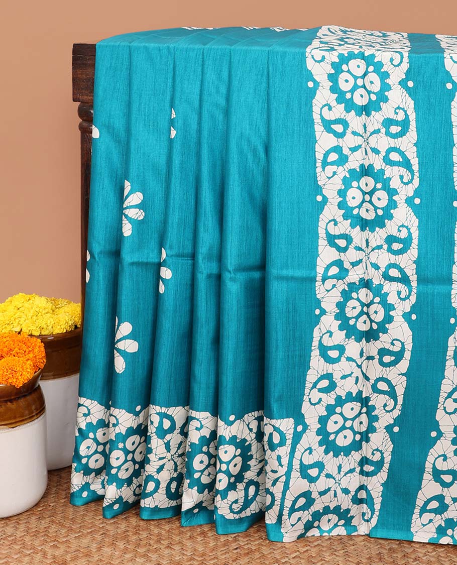 Sapphire green pathik print dola soft silk saree with smally carry design print blouse