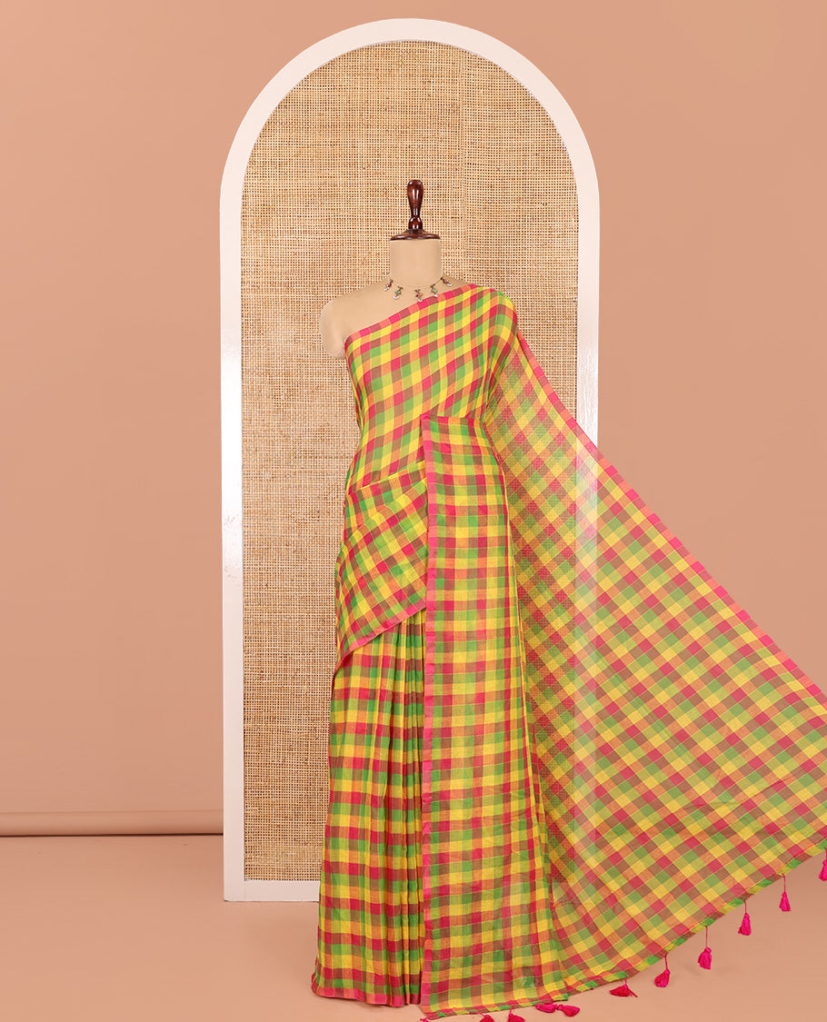 Borderless Green-Pink Khadi Mul Cotton Saree, Adorned with Madras Checks, Comes without Blouse