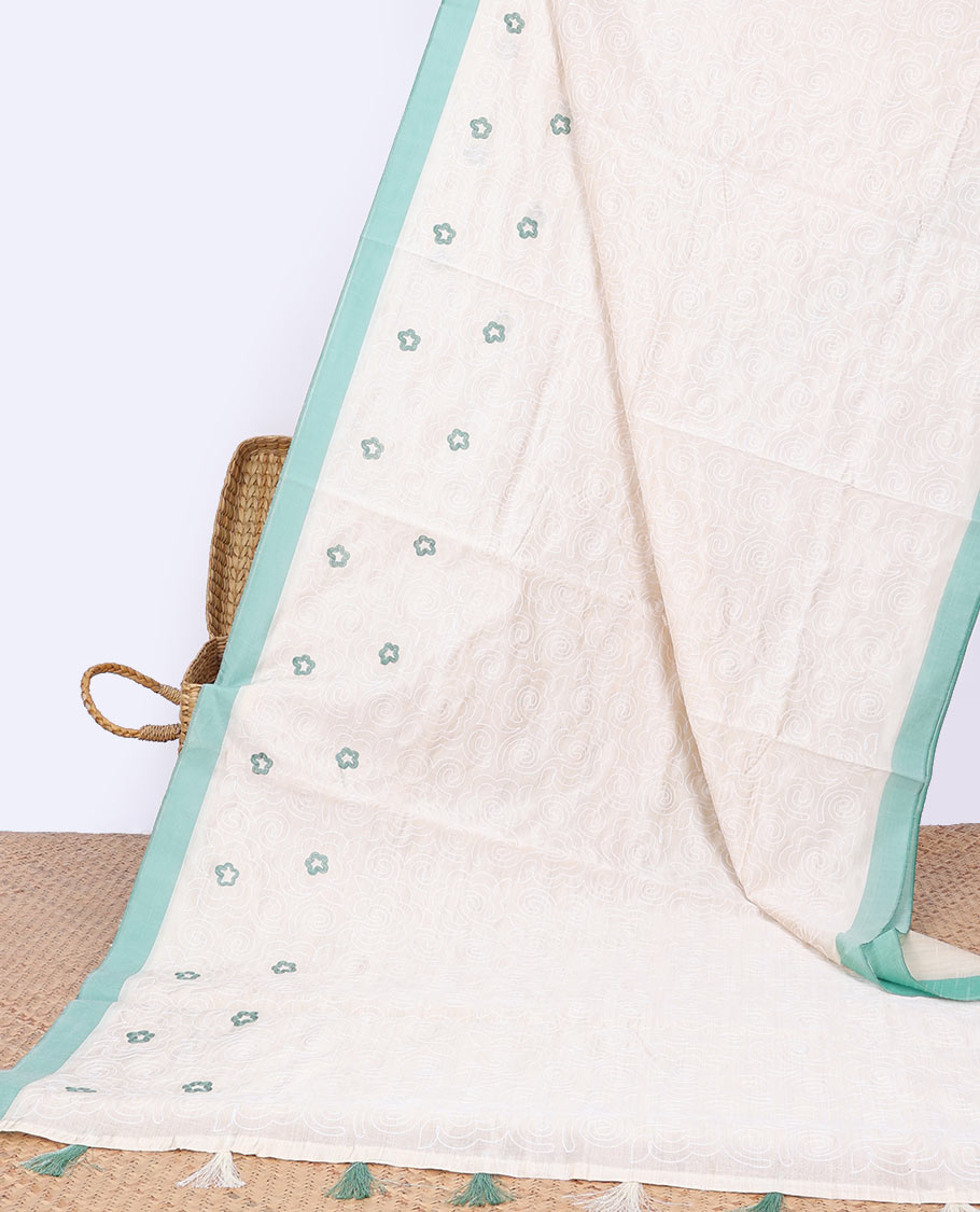 Cream floral thread embroidery semi-banaras tussar saree with contrast plain border & floral embroidered pallu
