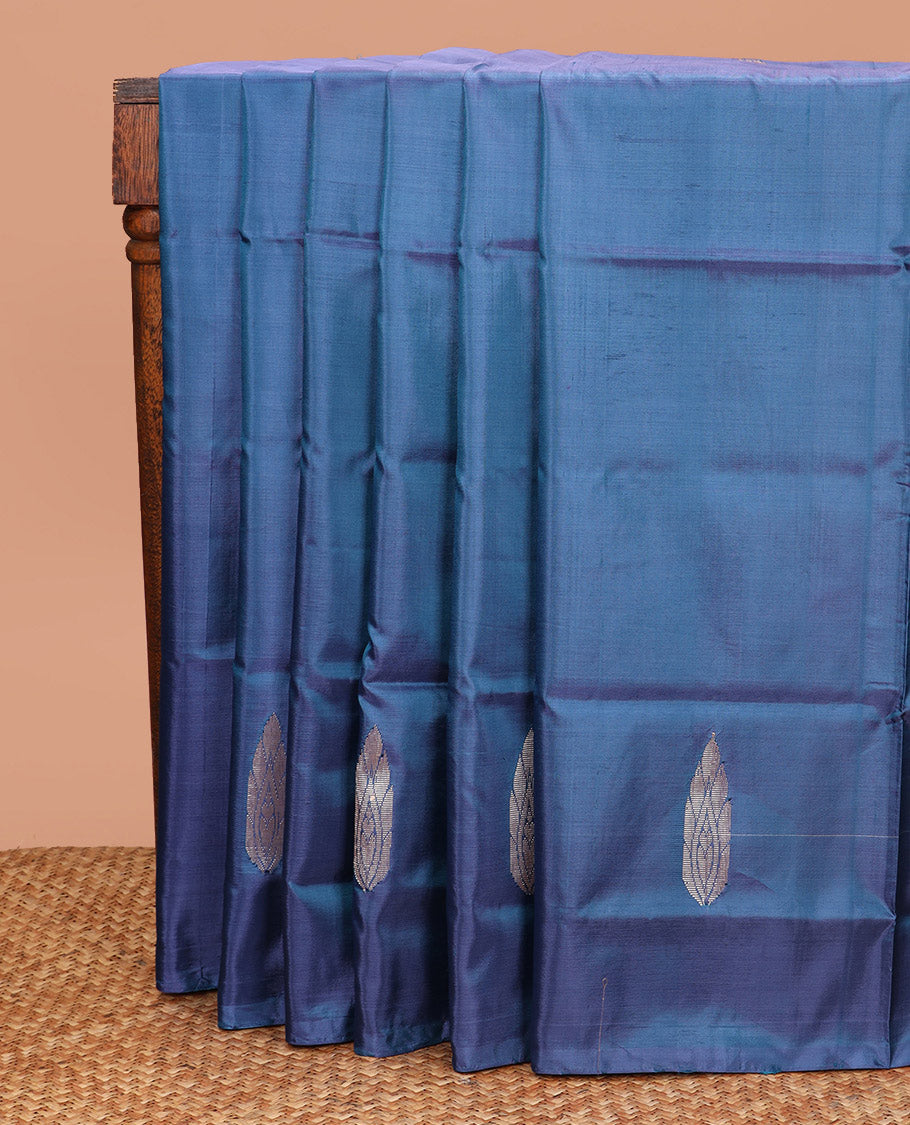 Borderless Blue Banana Pith Saree, Featuring Buttas All Over Its Body, Complemented by a Contrast Pallu of Unique Buttas, and Paired with a Contrast Blouse