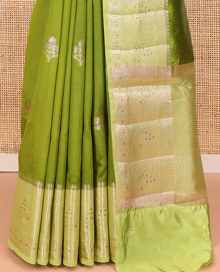 Parrot Green Green-Mango-Silk Saree, Decked up with Floral Zari Buttas All Over Its Body, Complemented by a Contrast Meenakari Zari Floral Design Border, Grand Pallu, and Paired with a Contrast Blouse