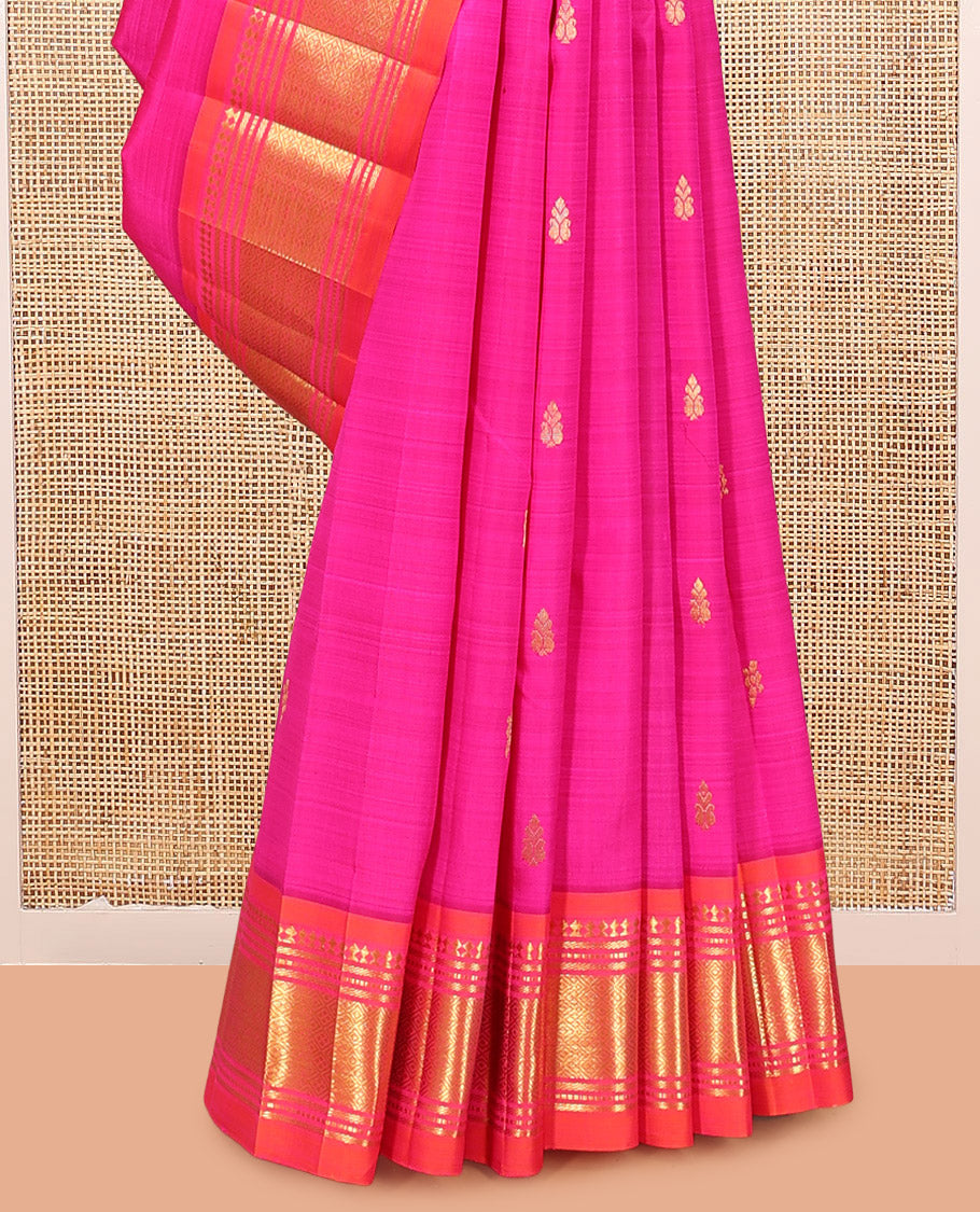 Pink Kanchipuram Silk Saree, Embellished with Zari Buttas, Complemented by a Contrast Border of Panner Sombu, Banaras, Muthu, and Jaal Design, Pallu of Zari Design, and No Blouse