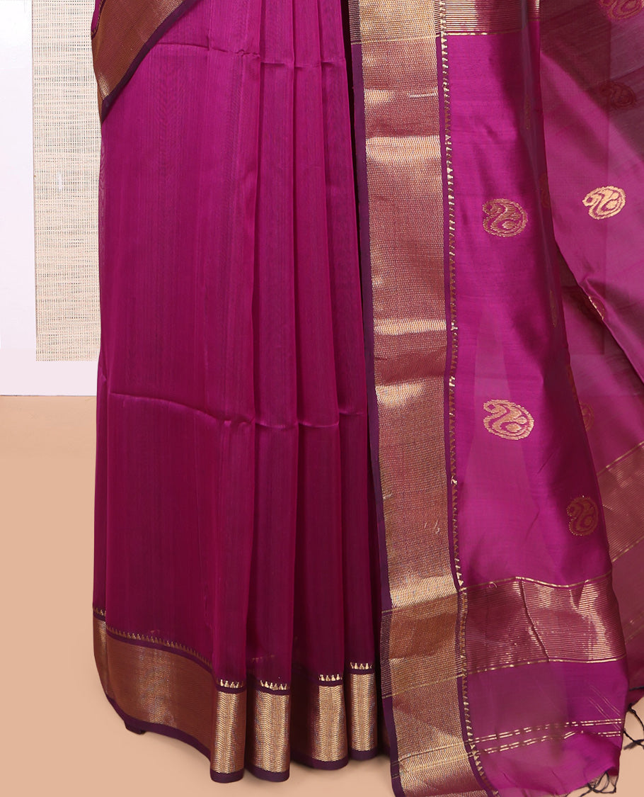 Magenta Maheshwari Cotton Saree, Graced with Buttas, Highlighted by a Semi-Contrast Traditional Zari Border, Pallu of Paisleys, and a Matching Blouse