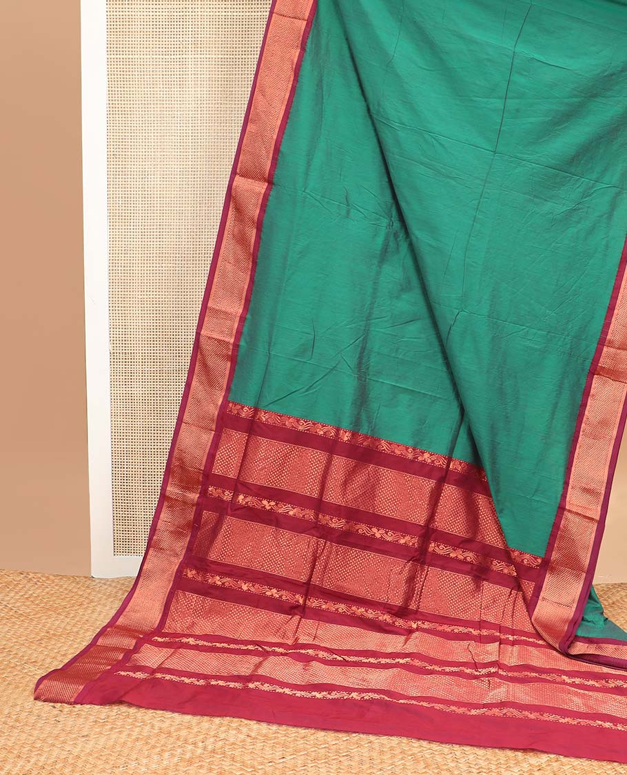Green nine yards cotton saree with contrast checked design border & intricate zari design pallu