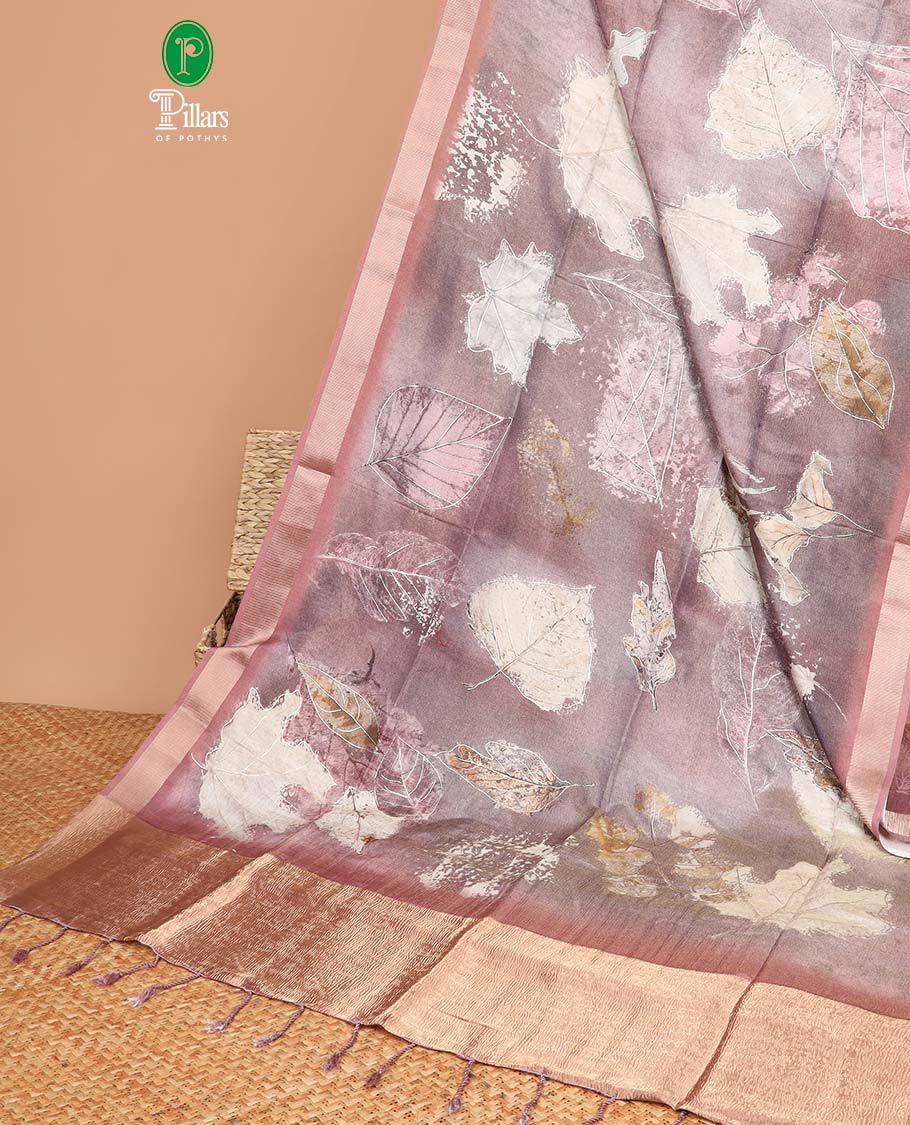 Onion pink all-over digital print gold foil print crush tissue saree contrast gold zari border & crush pallu along with printed blouse