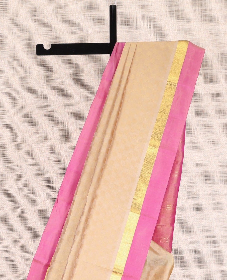 Sandal Paiyaadi Kattam Kanchipuram Silk Saree
