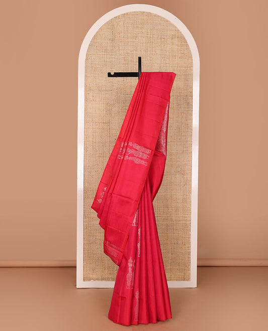 Borderless red human figurines woven soft silk saree, self-pallu of geometric & human motifs in zari
