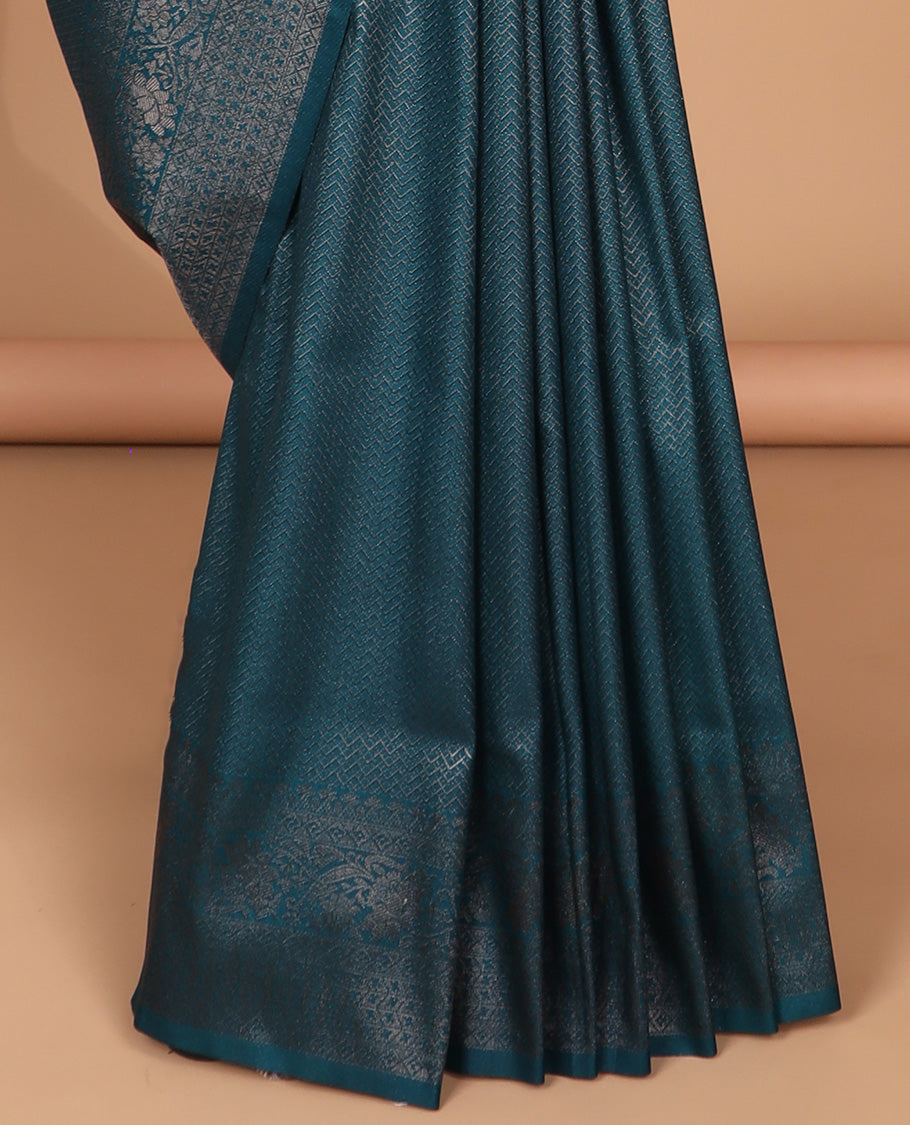 Peacock zig zag antique zari design softy silk saree with antique design border & rich pallu