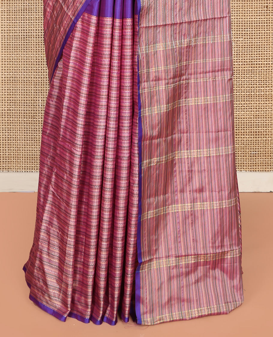 Borderless Violet and Pink Aarani Silk Saree, Adorned with Plain and Muthu Stripes All Over Its Body, Complemented by a Pallu of Stripes, and Paired with a Matching Blouse