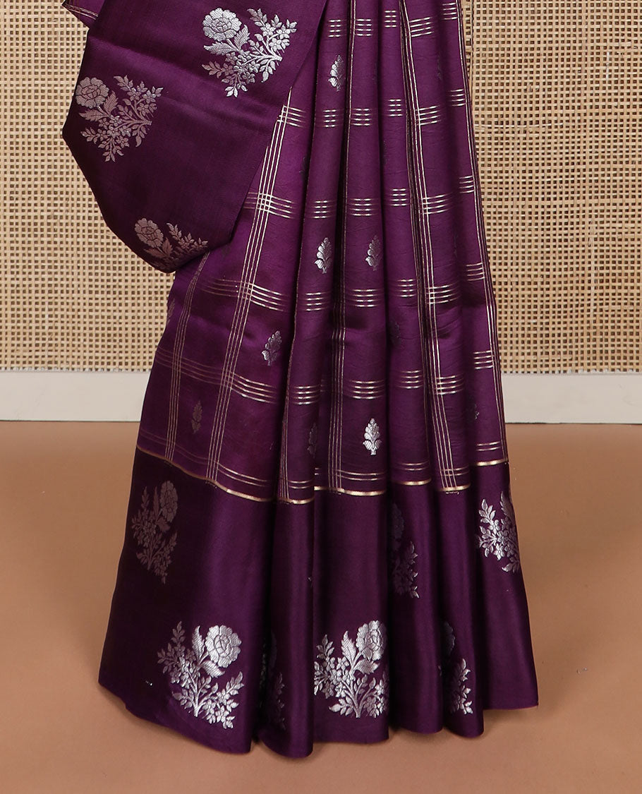 Purple checkered, floral motifs raw mango silk saree with self floral design border & jaal design pallu