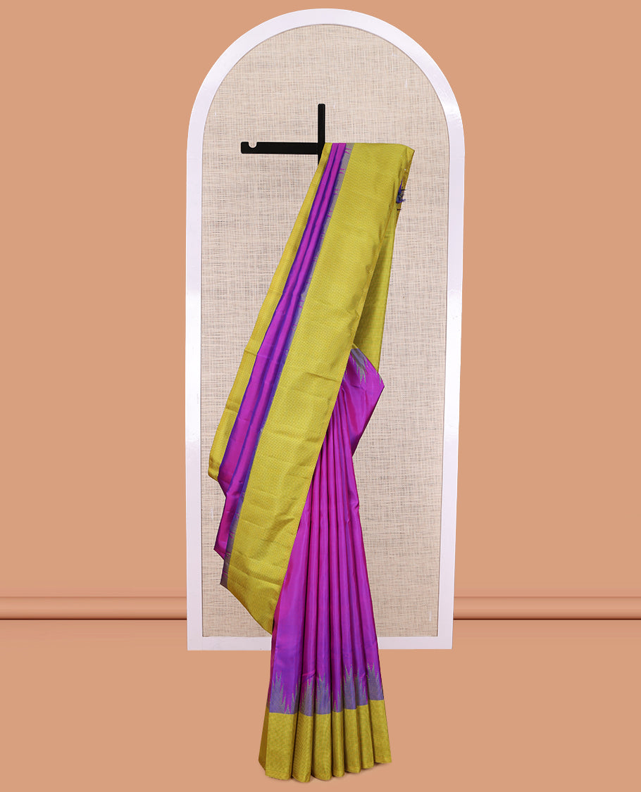 Purple Plain Kanchipuram Silk Saree, Complemented by Contrast Thazampoo Rekku Kasa-Kasa Checked Border, Kasa-Kasa Checked Pallu, and a Contrast Blouse