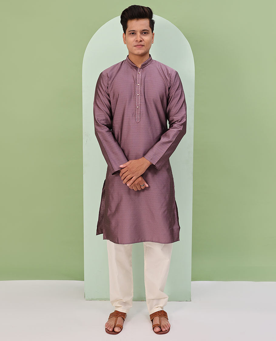 Onion pink embossed design full-sleeved kurta