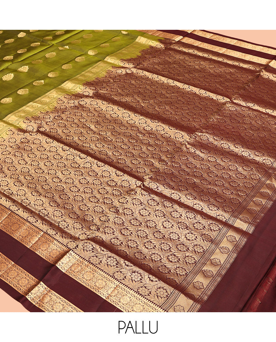 Green Mayuri Lite Silk Mix Saree, Featuring Zari Buttas, a Contrast Rettai Pettu Traditional Zari Border, Intricate Pallu, and a Contrast Blouse