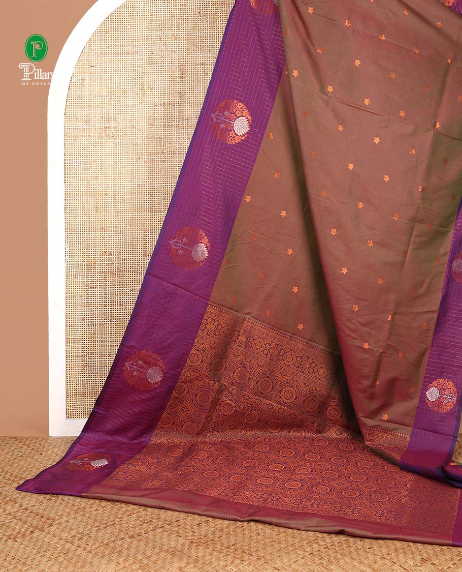 Green with purple star zari butta soft silk saree with contrast small checks border & rich weaving pallu along with butta design blouse