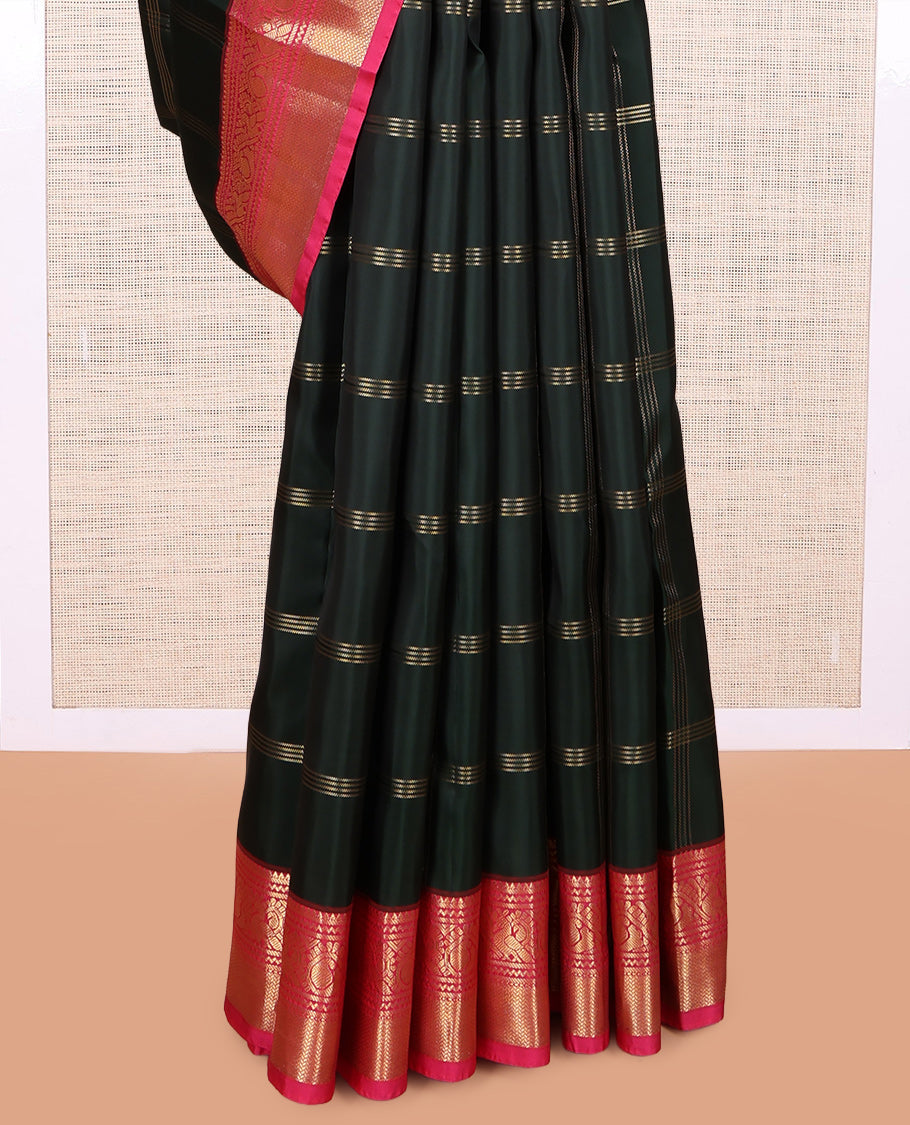 Green Singam Buttas-Checked Vasundhara Lite Silk Mix Saree, Contrast Traditional Border, Contrast Blouse