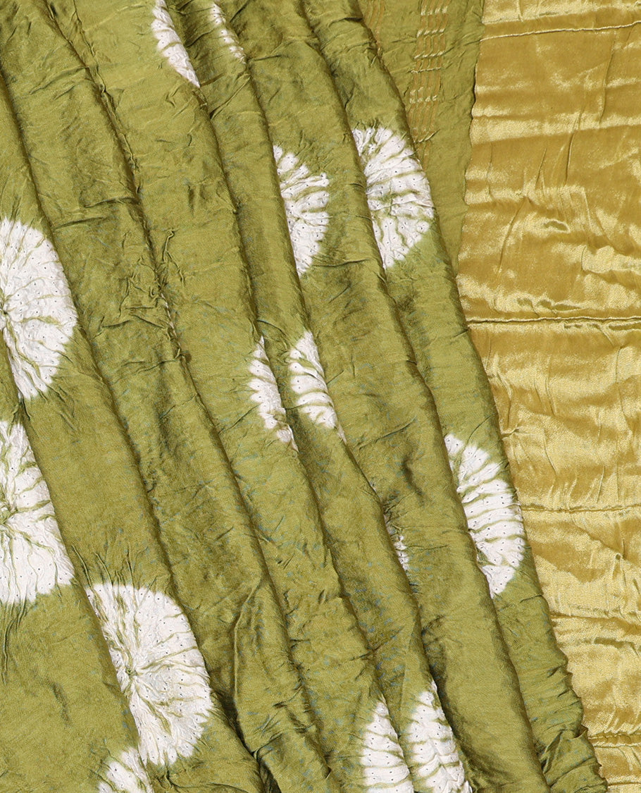 Borderless Green Bandhani Dola Silk Saree