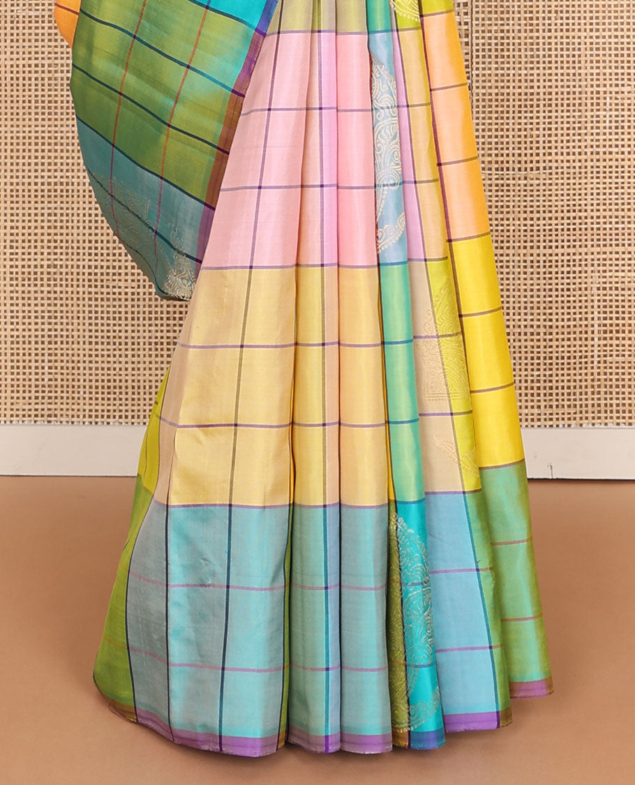 Borderless multi-color checked mayuri soft silk saree with argyle design pallu