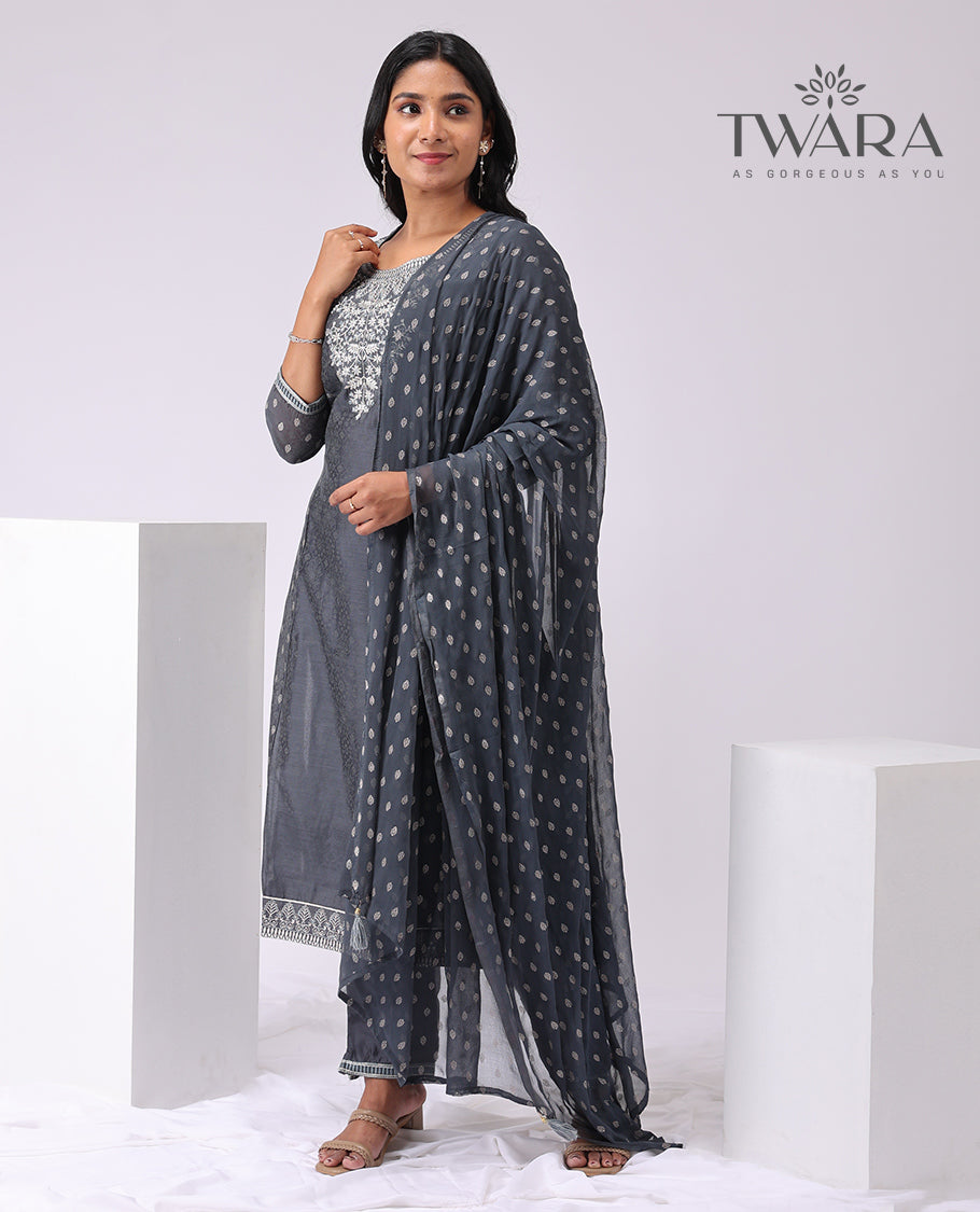 Twara black floral embroidery round neck , 3/4 th sleeve , below knee lenght straight cut kurti with straight pants & floral motifs dupatta