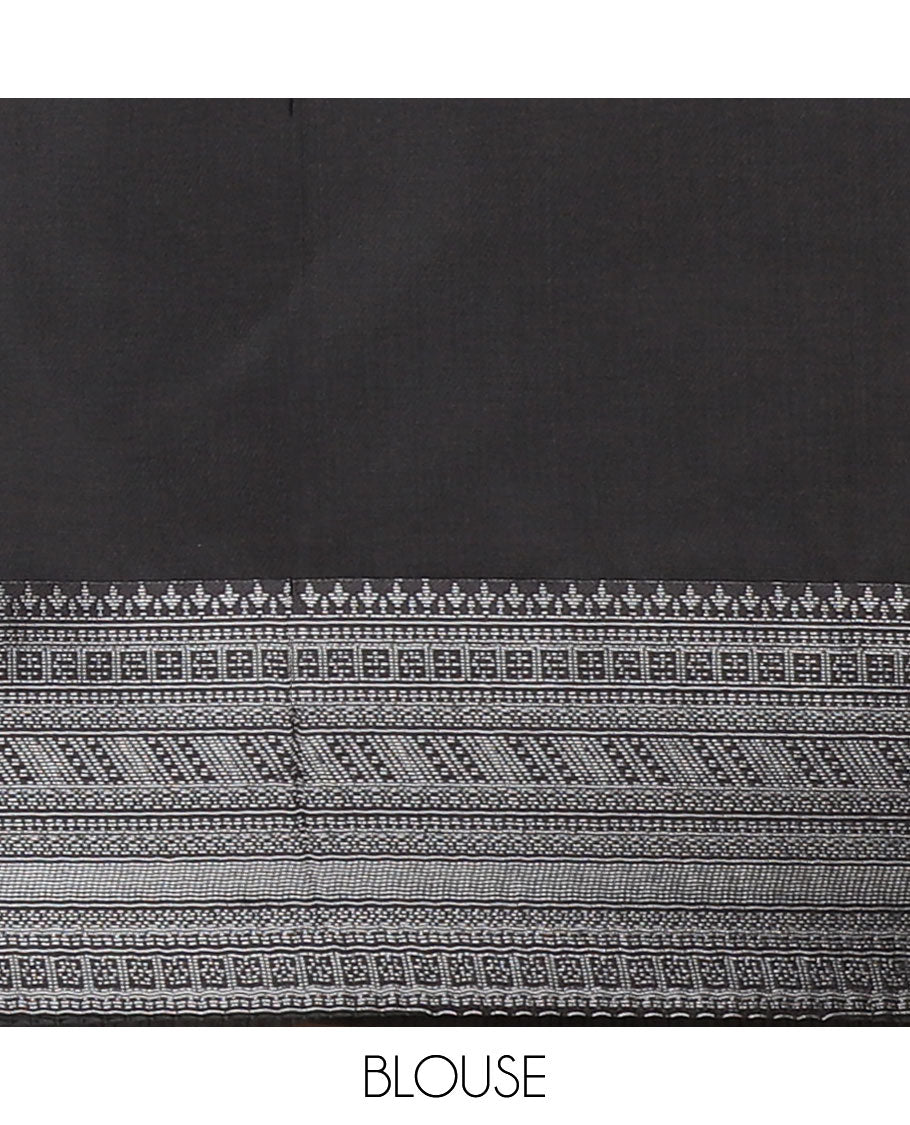 Maroon antique zari design floral silk saree with contrast border & rich pallu along with plain blouse