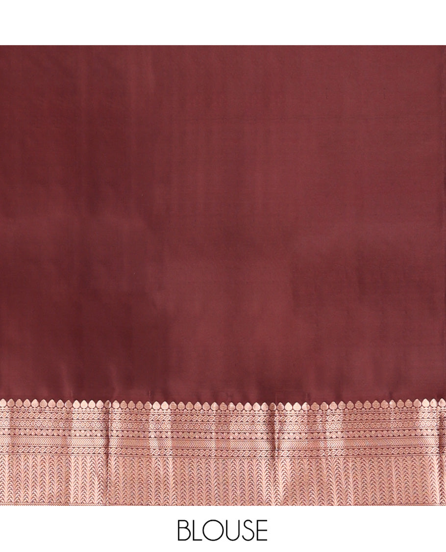 Grey Vasundhara Silk Saree, Finely Crafted with Zari Buttas on Its Body, Complemented by Contrast Border of Thilakam Mokku, Diamond, Rettai Neli, and Kathir Designs, Intricately Designed Pallu, and Paired with a Contrast Blouse