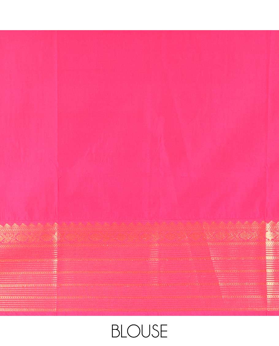 Green leaf motifs enclosed checked design gift saree with contrast intricate zari design border & checked zari design pallu