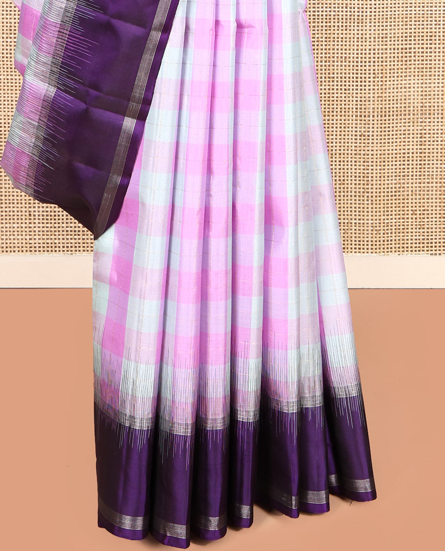 Multi-Color Checked Kanchipuram Silk Saree, Complemented by a Contrast Bodi Border, Checked Pallu, and a Contrast Blouse