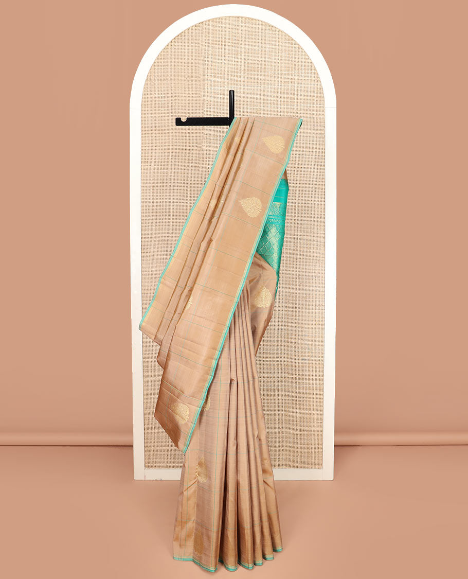 Sandal Kanchipuram Silk Saree Featuring Betel Leaf Zari Buttas Enclosed in Checks, Complemented by a Contrast Thin Border, Pallu Flanked by Yannai and Jaal Designs, Paired with a Contrast Plain Blouse