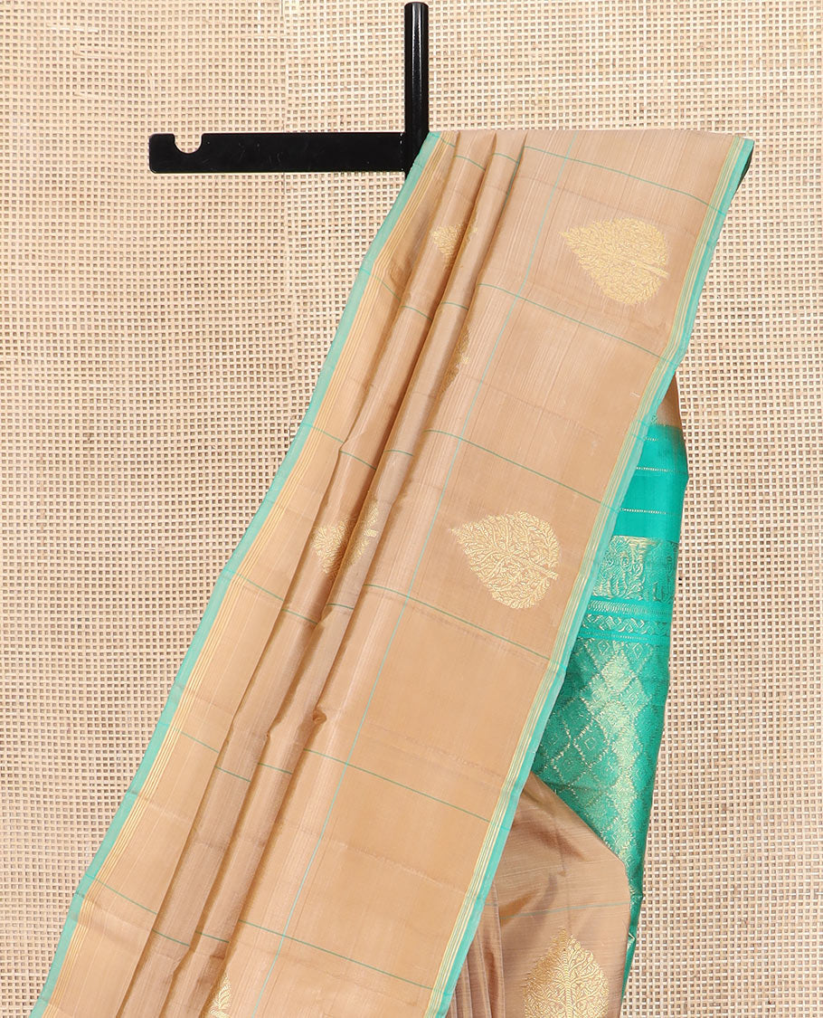 Sandal Kanchipuram Silk Saree Featuring Betel Leaf Zari Buttas Enclosed in Checks, Complemented by a Contrast Thin Border, Pallu Flanked by Yannai and Jaal Designs, Paired with a Contrast Plain Blouse