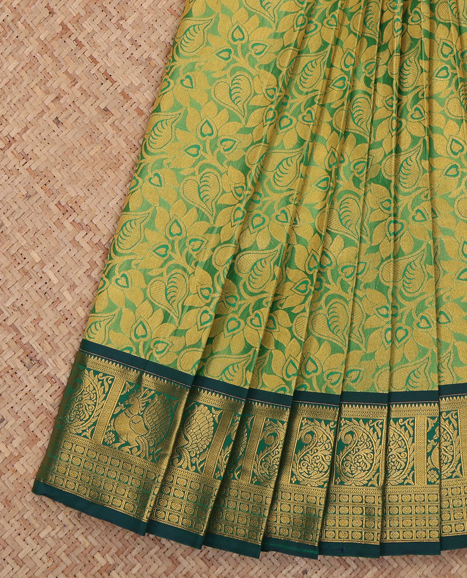 Green Budget Silk Saree Featuring Jacquard Design, a Contrast Traditional Zari Border, Grand Pallu, and a Contrast Blouse