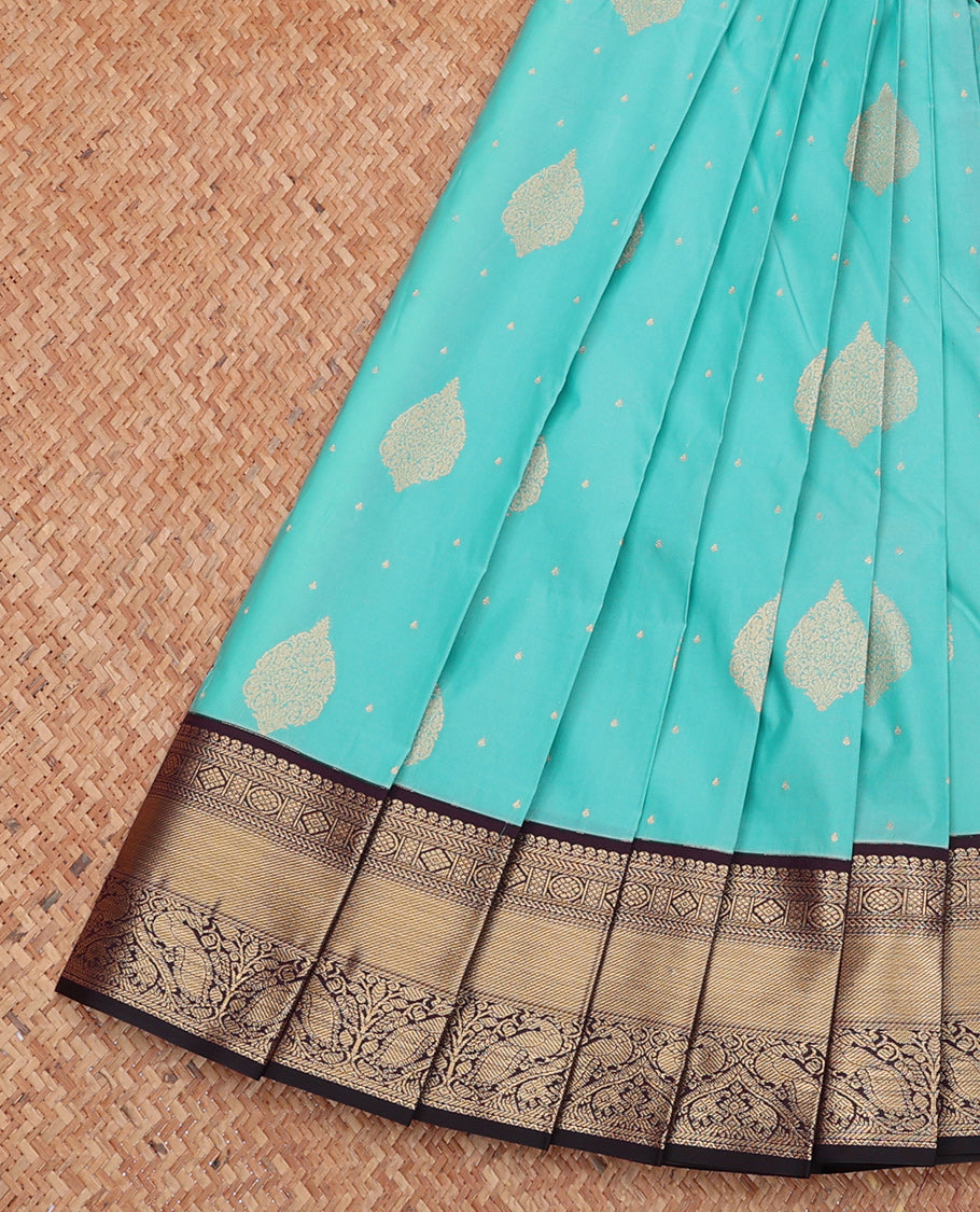 Blue Budget Silk Saree, Detailed with Zari Buttas, Complemented by Contrast Traditional Zari Border, Grand Pallu, and a Contrast Blouse